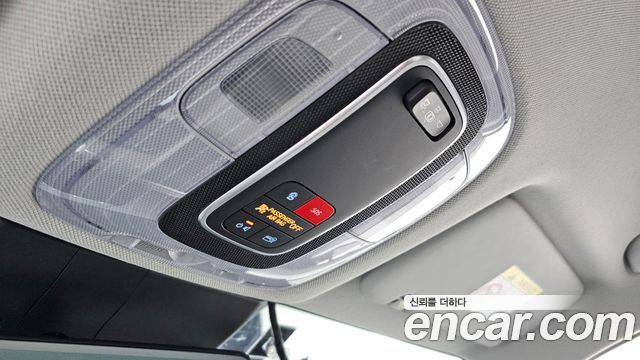 Hyundai AVANTE 2022 — photo 33