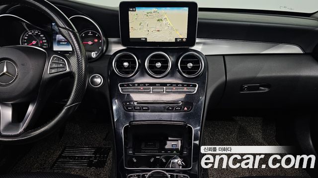 Mercedes-Benz C-Class 2016 — photo 14