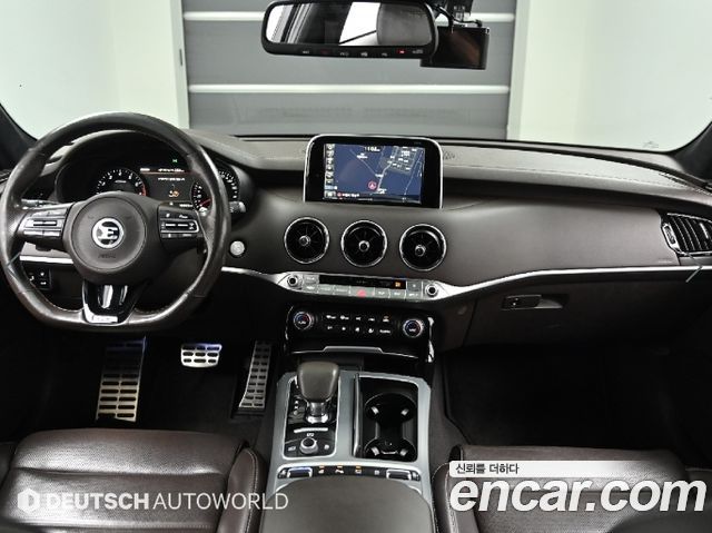 Kia Stinger 2018 — photo 7