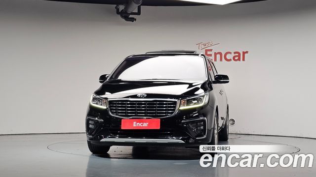 Kia Canival 2019 — photo 3