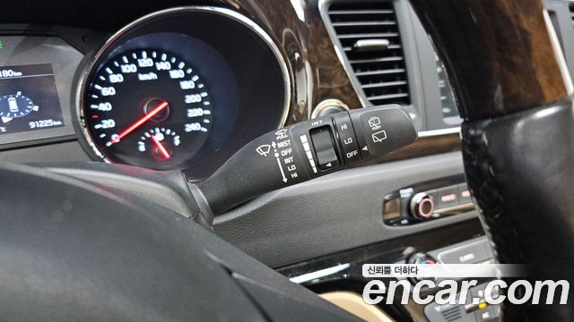 Kia Canival 2019 — photo 25