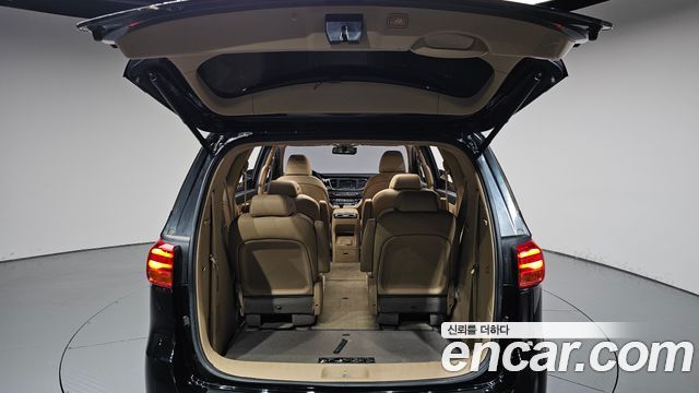 Kia Canival 2019 — photo 34