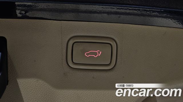 Kia Canival 2019 — photo 35