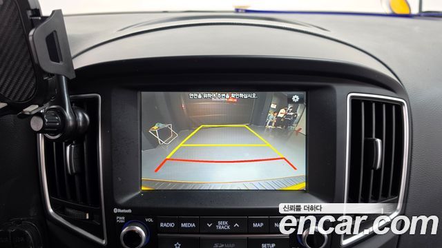 Hyundai Starex 2019 — photo 15