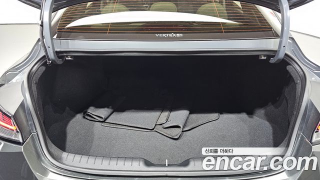 Hyundai AVANTE 2021 — photo 23