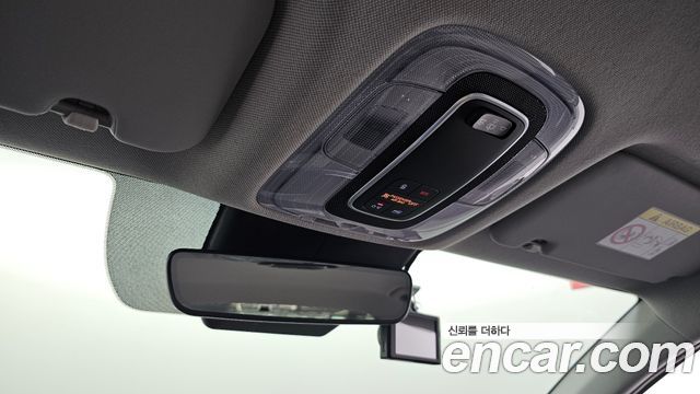 Hyundai AVANTE 2021 — photo 24