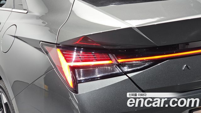 Hyundai AVANTE 2021 — photo 9
