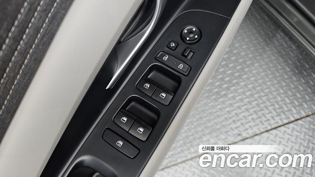 Hyundai AVANTE 2021 — photo 27