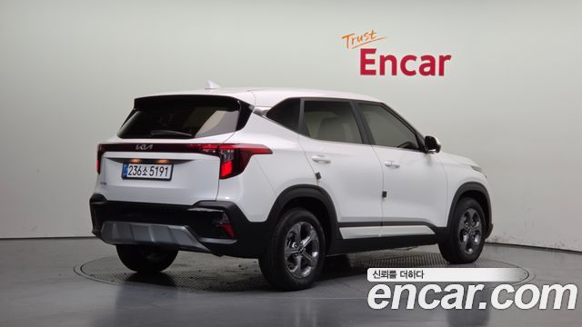 Kia Seltos 2025 — photo 2