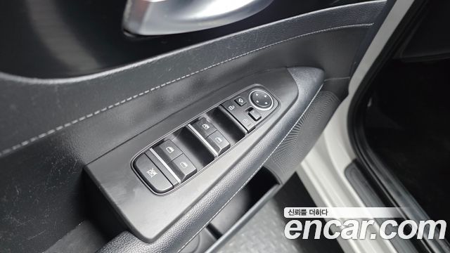 Kia K3 2023 — photo 15