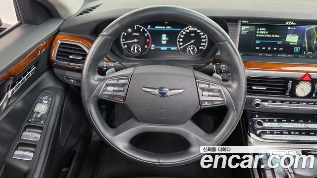Genesis EQ900 2016 — photo 19