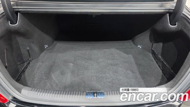 Genesis EQ900 2016 — photo 24