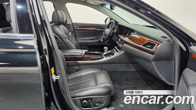 Genesis EQ900 2016 — photo 16
