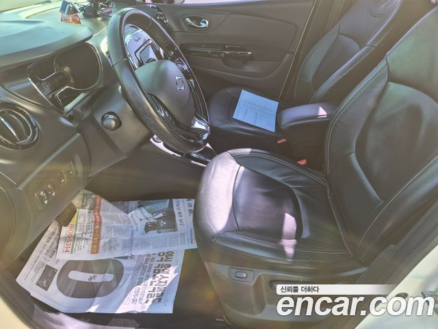 Renault Korea QM3 2016 — photo 16
