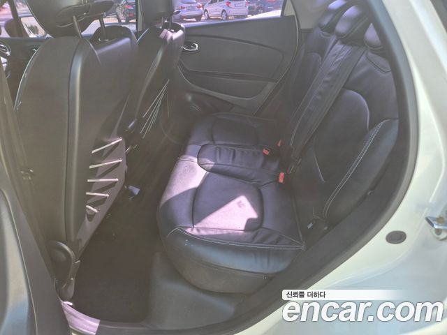 Renault Korea QM3 2016 — photo 17