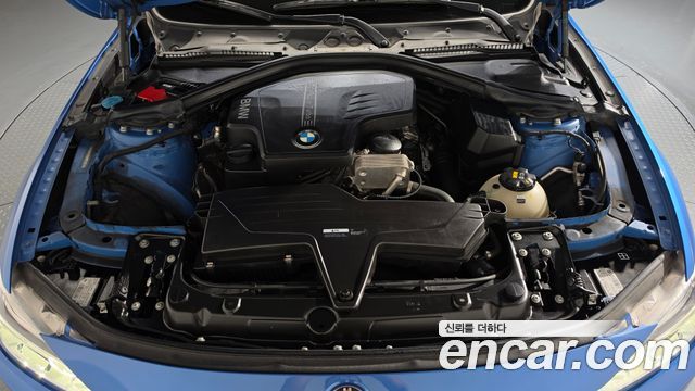 BMW 3-Series 2017 — photo 6