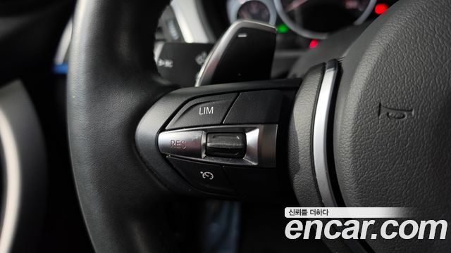 BMW 3-Series 2017 — photo 18