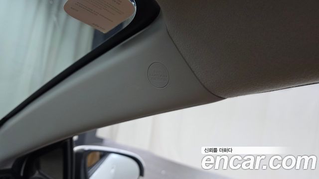 Toyota Prius 2019 — photo 28
