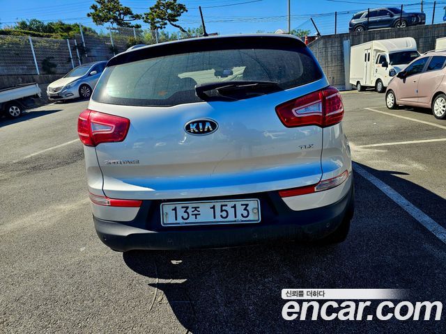 Kia Sportage 2012 — photo 6