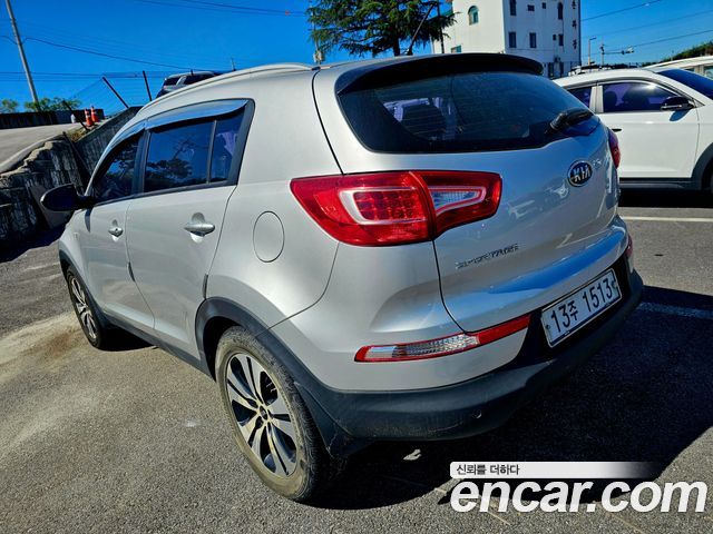 Kia Sportage 2012 — photo 7