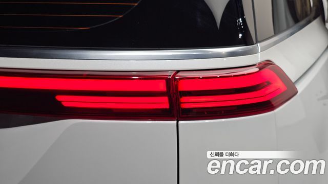 Kia Canival 2021 — photo 9