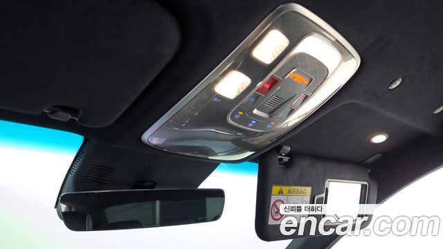 Genesis G80 2025 — photo 31