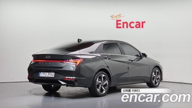 Hyundai AVANTE 2021 — photo 2