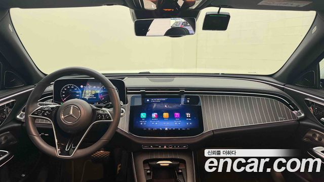 Mercedes-Benz E-Class 2026 — photo 17