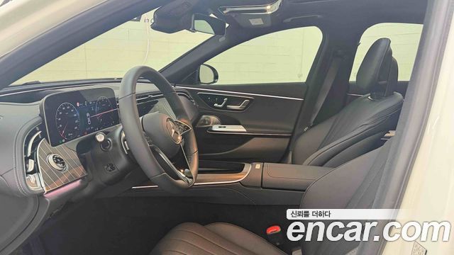 Mercedes-Benz E-Class 2026 — photo 19