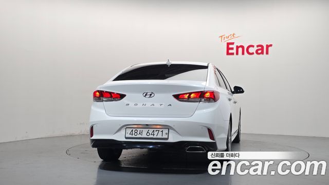 Hyundai Sonata 2018 — photo 4