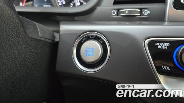 Hyundai Sonata 2018 — photo 24