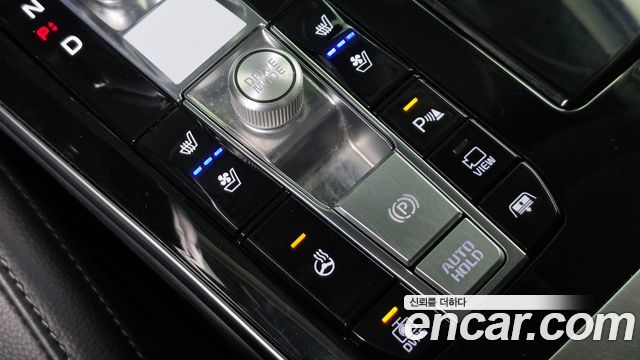 Kia K7 2020 — photo 27