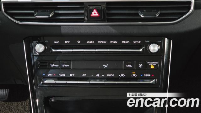 Kia K7 2020 — photo 28