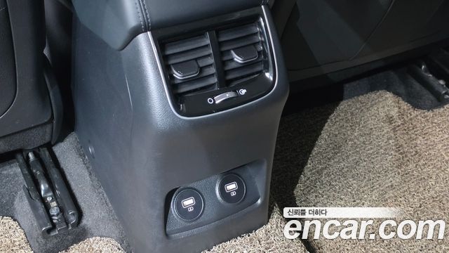Kia K7 2020 — photo 33