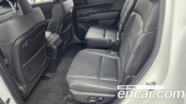 Hyundai Santafe 2024 — photo 16