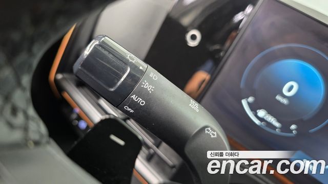 Hyundai Santafe 2024 — photo 30