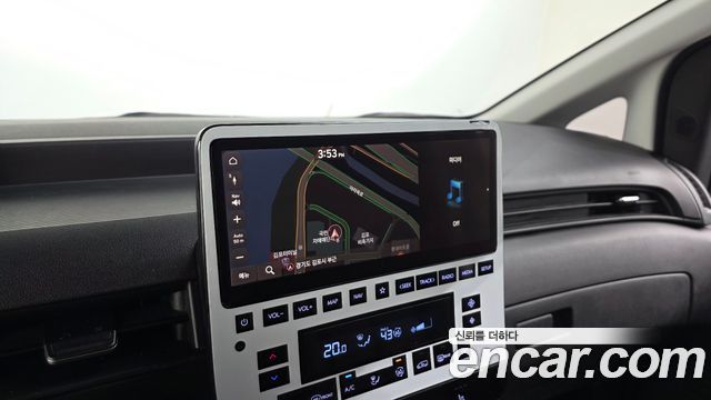 Hyundai Staria 2022 — photo 19