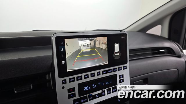 Hyundai Staria 2022 — photo 20