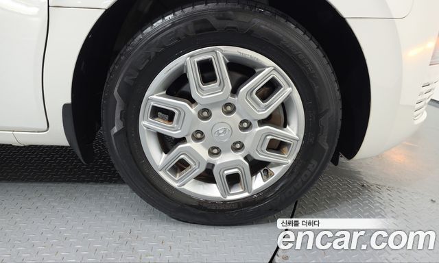 Hyundai Staria 2022 — photo 7