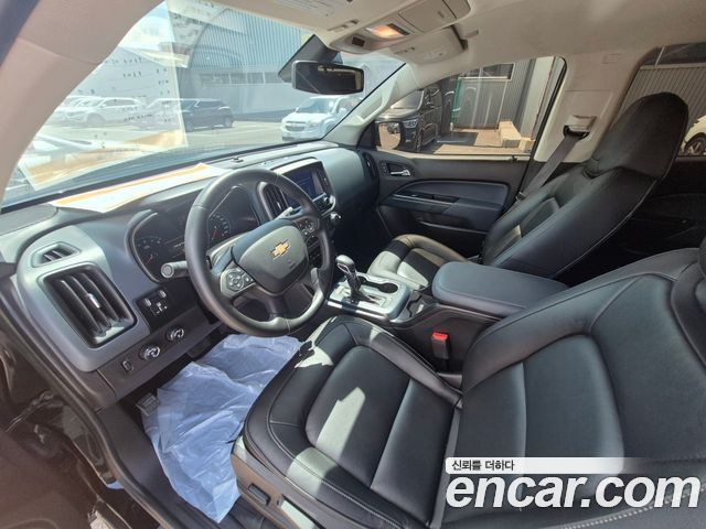 Chevrolet Korea Colorado 2023 — photo 9