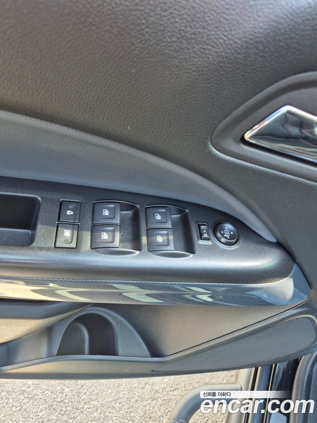 Chevrolet Korea Colorado 2023 — photo 13
