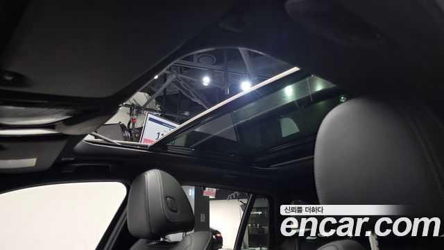 BMW 3-Series 2024 — photo 23