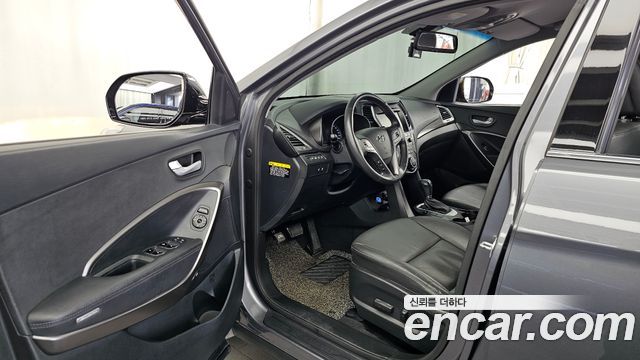 Hyundai Santafe 2016 — photo 13