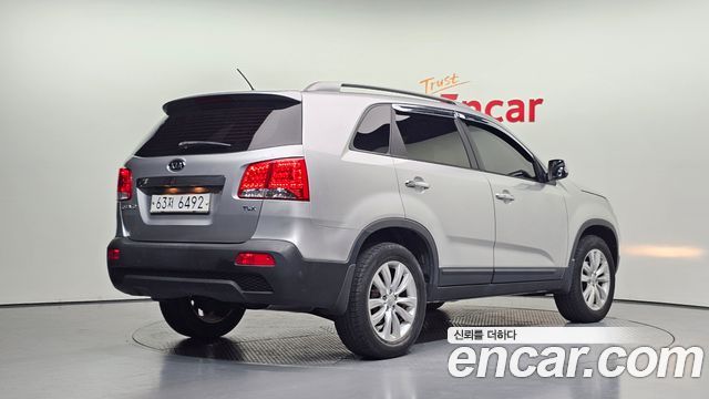Kia Sorento 2012 — photo 2