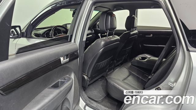 Kia Sorento 2012 — photo 11