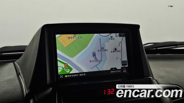 Kia Sorento 2012 — photo 16