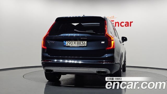 Volvo XC90 2021 — photo 4
