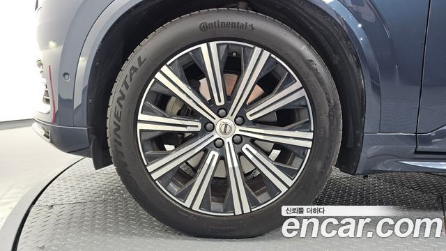 Volvo XC90 2021 — photo 5