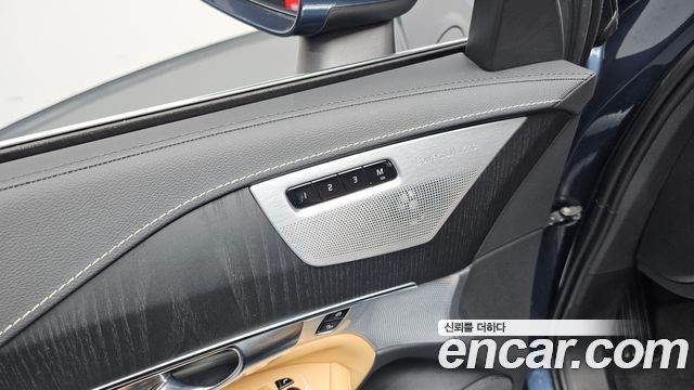 Volvo XC90 2021 — photo 20