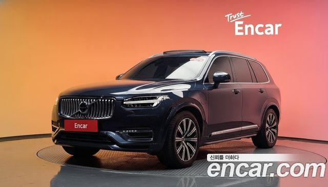 Volvo XC90 2021 — photo 1